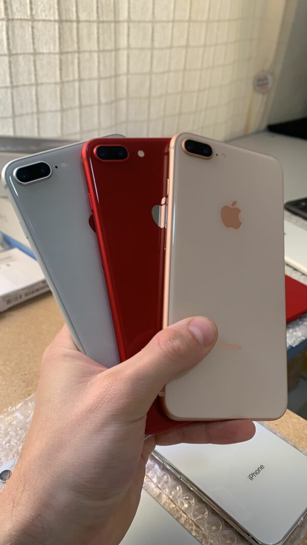 iPhone 8 Plus - Image 30