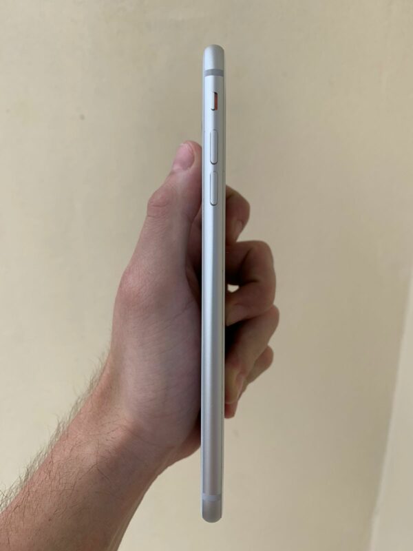 iPhone 8 Plus - Image 26