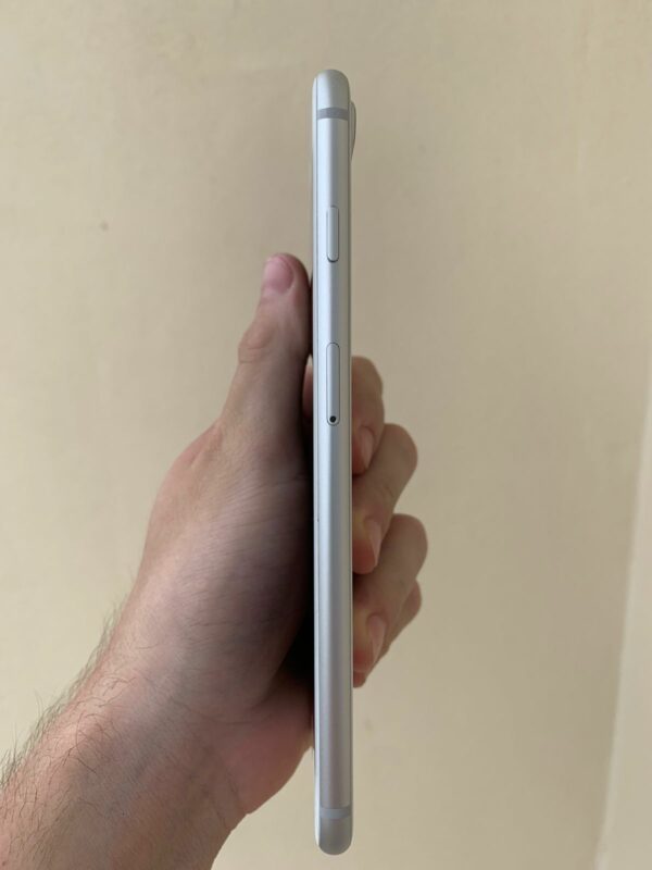 iPhone 8 Plus - Image 25