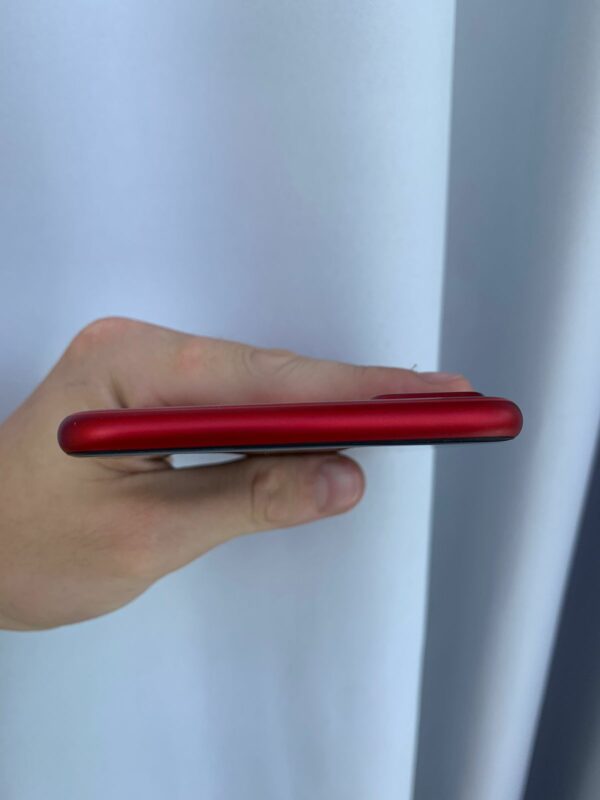 iPhone 8 Plus - Image 21