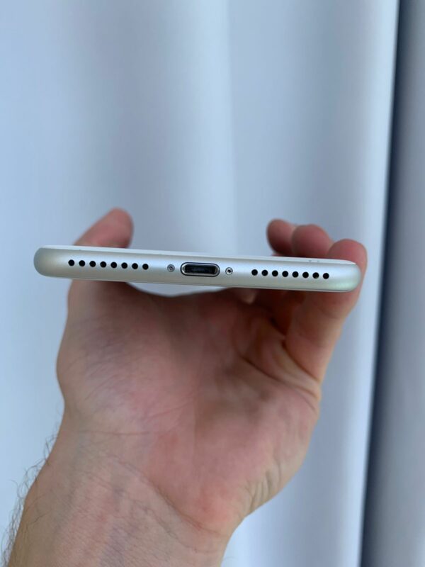 iPhone 8 Plus - Image 15