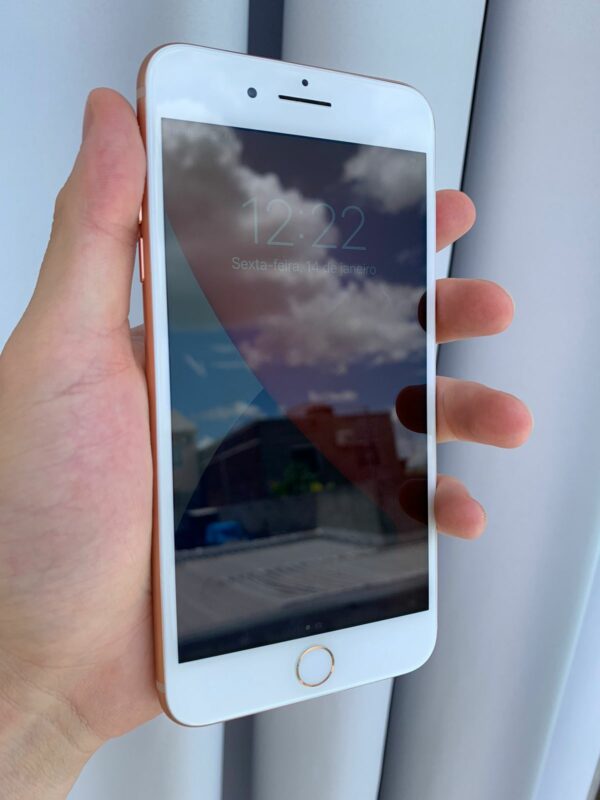 iPhone 8 Plus - Image 13