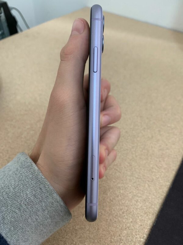 iPhone 11 128gb - Image 27