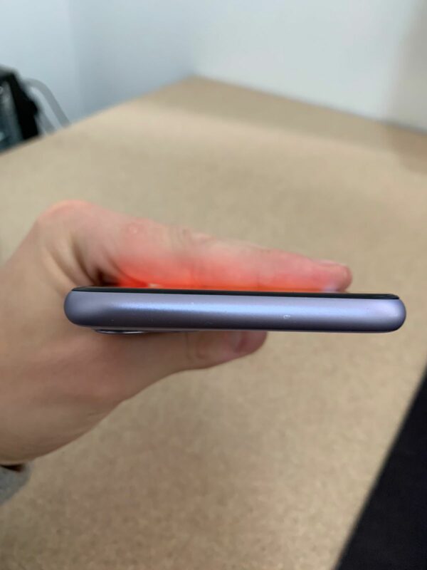 iPhone 11 128gb - Image 25