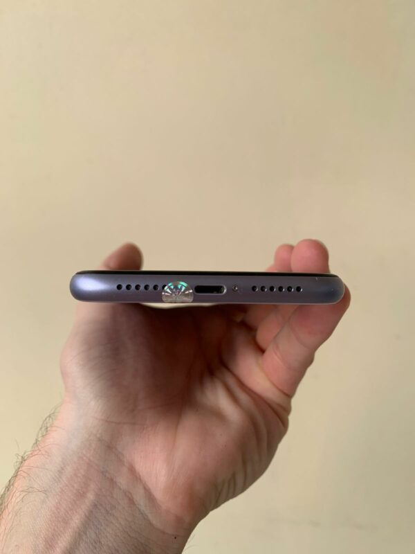 iPhone 11 128gb - Image 13